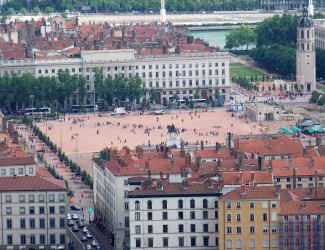 place-lyon-ville-studio-m-page-campus