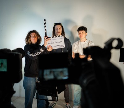 production-video-etudiants-studio-m-nice-plateau-tournage