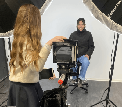 studio-m-studio-photo-etudiante-prise-de-vue