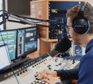 animateur-radio-secondaire