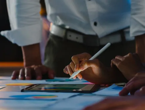 Formation infographiste : entre créativité graphique et maîtrise technique