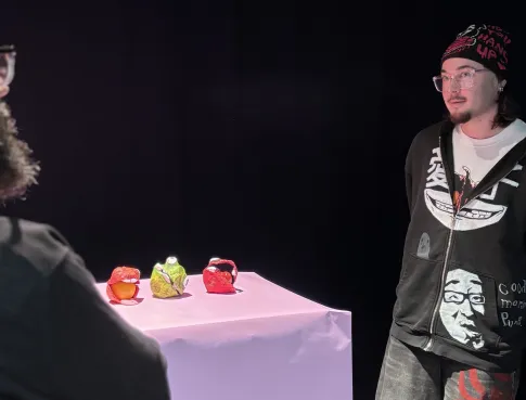 Banksy à Beeple : l'art se raconte à travers les médias numériques