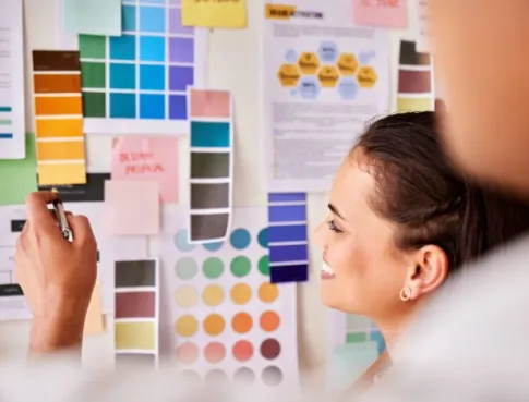 Cr&eacute;ation de design : le r&ocirc;le essentiel du mood board