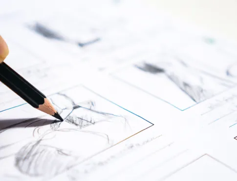 IA transforme pr&eacute;-production avec storyboards g&eacute;n&eacute;ratifs.