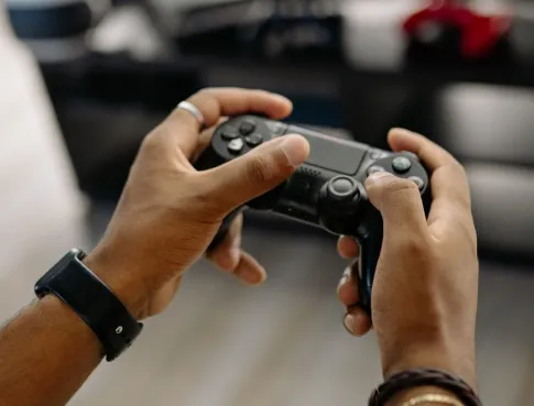 March&eacute; du jeu vid&eacute;o 2025 : les formations Studio M adapt&eacute;es aux besoins du secteur