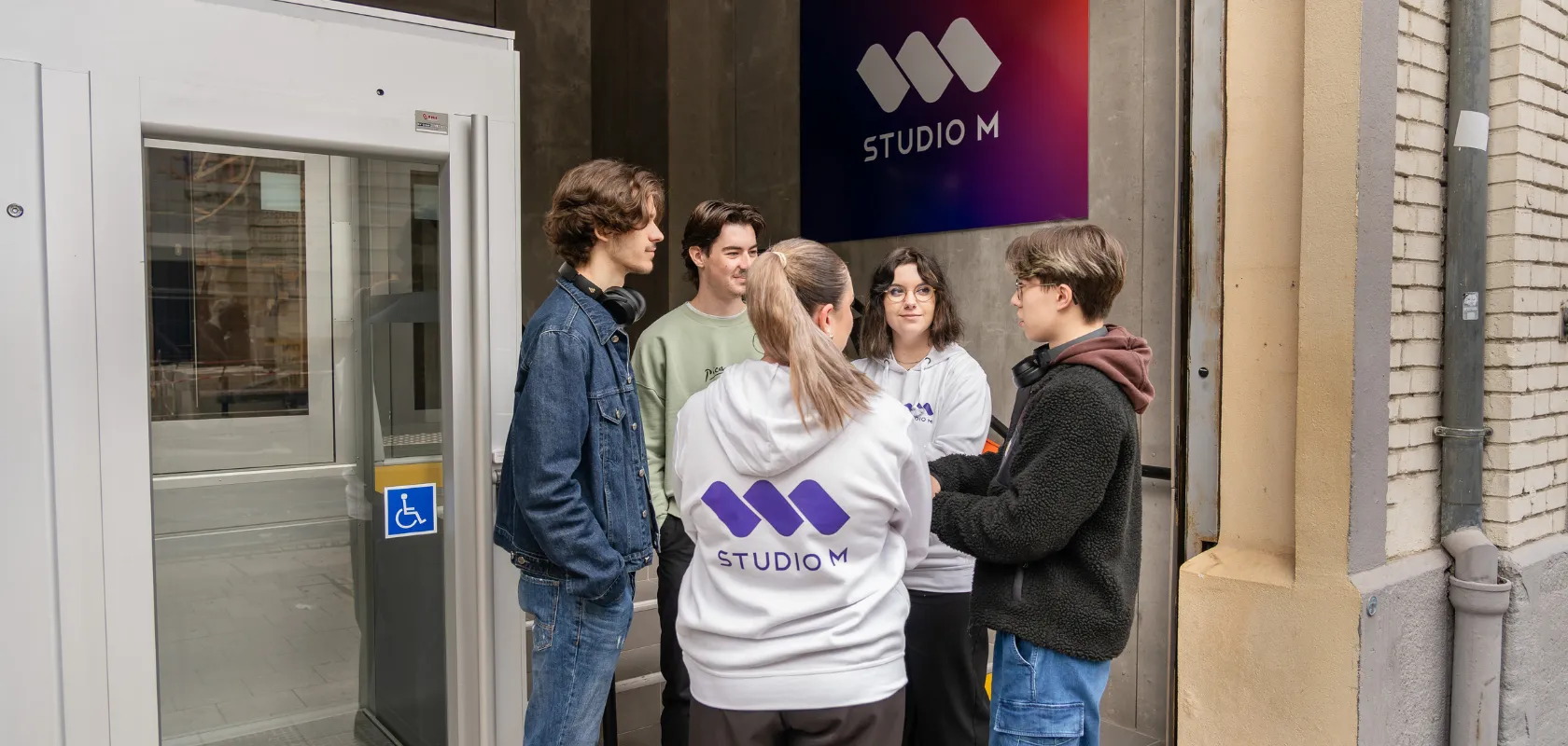 studio-m-5e-classement-speak-&-act