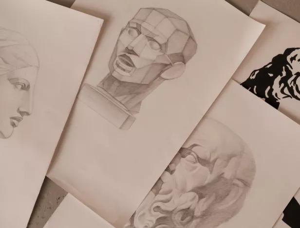 plonge-dans-le-monde-creatif-des-arts-appliques-ecole-de-design-studio-m-bordeaux-formation-bachelor-design-graphique