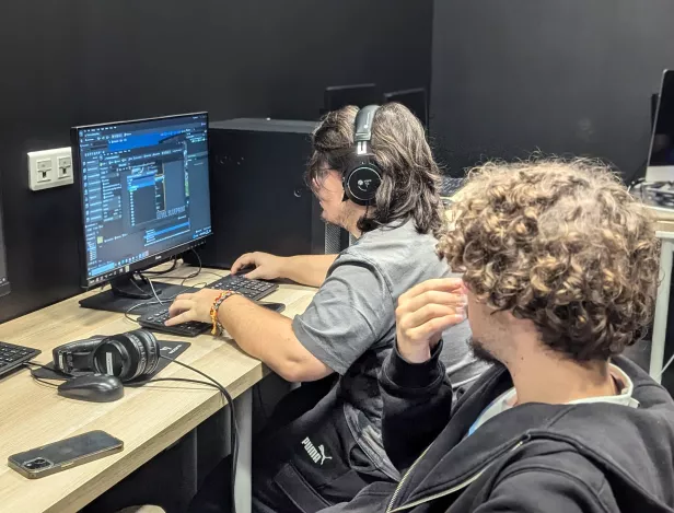 Studio-M---Actualité--Ecole-de-jeux-vidéo--Workshop-des-étudiants-jeu-d'horreur