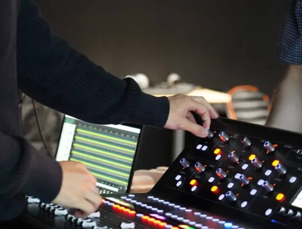 Technicien-du-son---Studio-M-Angers