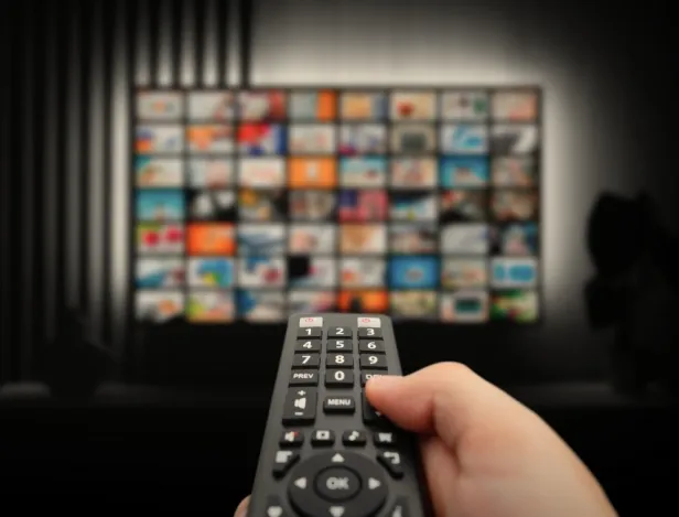 streaming-depasse-la-tv-traditionnelle-les-nouveaux-metiers-de-laudiovisuel-a-maitriser