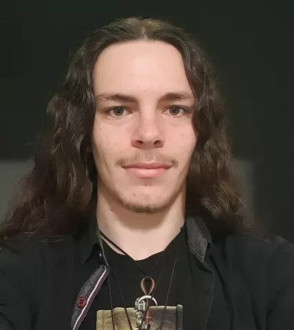 CLOUZEAU-Gael-etudiant-bachelor-realisateur-monteur-Melun