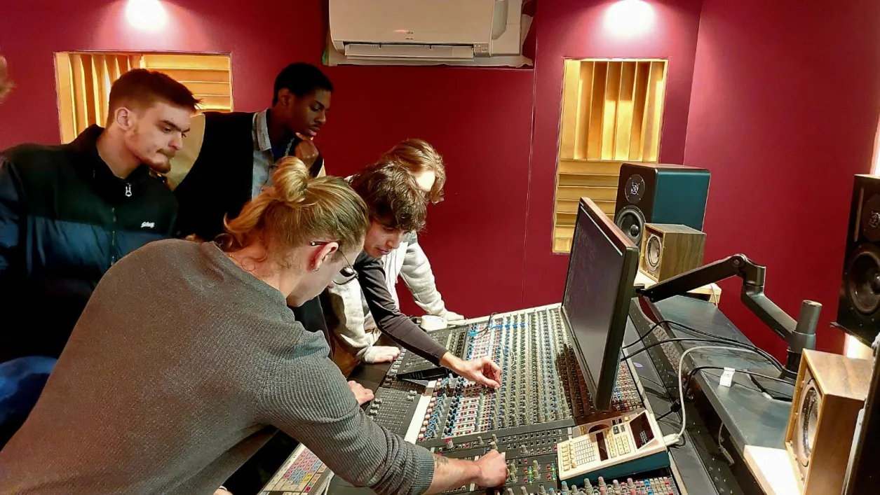 Mixage-formation-ingenieur-son-paris Mixage-formation-ingenieur-son-paris