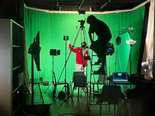 bts-montage-vidéo-paris-backstage